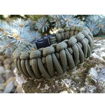 Paracord King Cobra karkötő - Oliva zöld