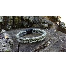 Paracord Fishtail karkötő - Télizöld terep