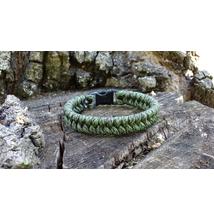 Paracord Fishtail karkötő - Zöld digital terep