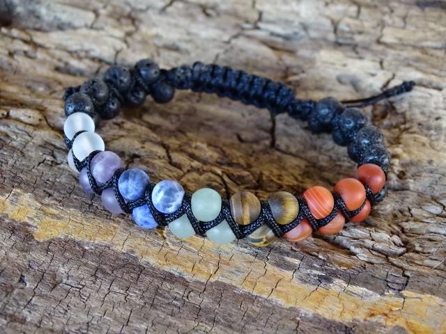 Csakra harmonizáló kétsoros shamballa matt ásvány karkötő 6 mm