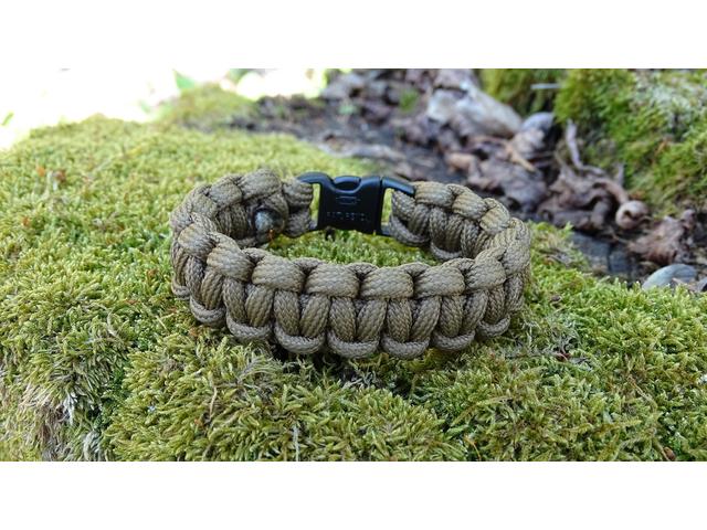 Paracord Cobra karkötő - Keki